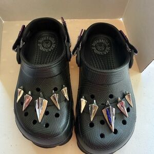 Black Panther Crocs